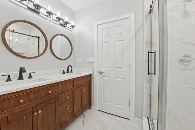 $569,000 | 4904 West 31st Street, Cicero, IL 60804