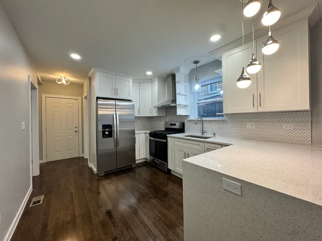 $569,000 | 4904 West 31st Street, Cicero, IL 60804