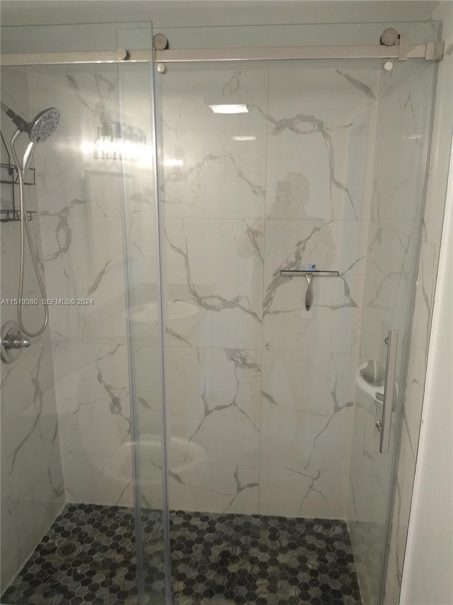 1033 Lincoln B, Unit 1033 Boca Raton, FL 33434 - Photo 13 of 26 Gallery Image 13