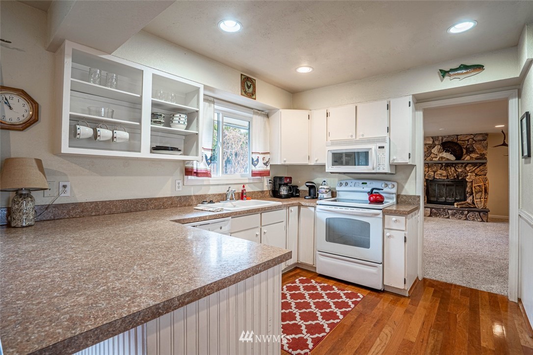 201 Butte Road Chelan, WA 98816 - Photo 8 of 27 Gallery Image 8