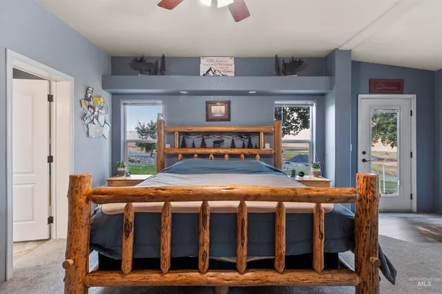 $749,900 | 1010 Kluss Road, Genesee, ID 83832