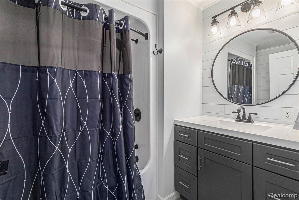 7135 Jordan Road Grand Blanc, MI 48439 - Photo 23 of 33 Gallery Image 23