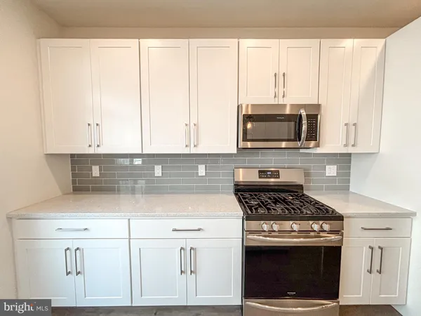 $2,800 | 1439 South Taylor Street, Philadelphia, PA 19146