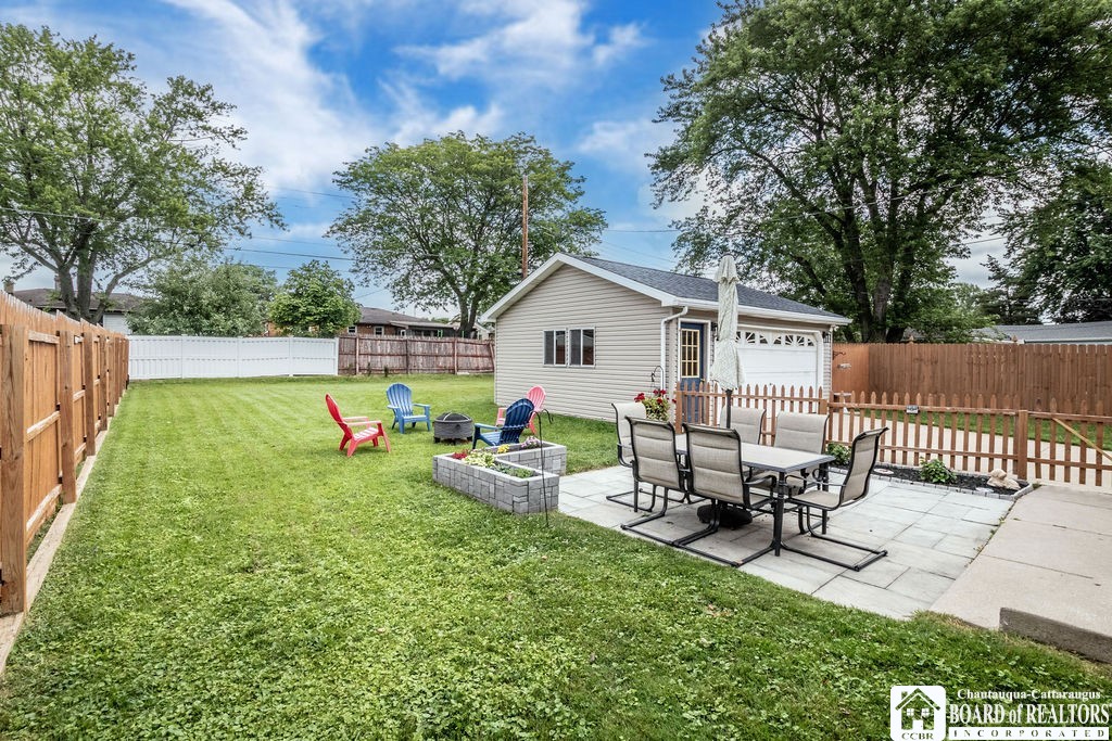 34 Yorktown Road Cheektowaga, NY 14225 - Photo 4 of 32