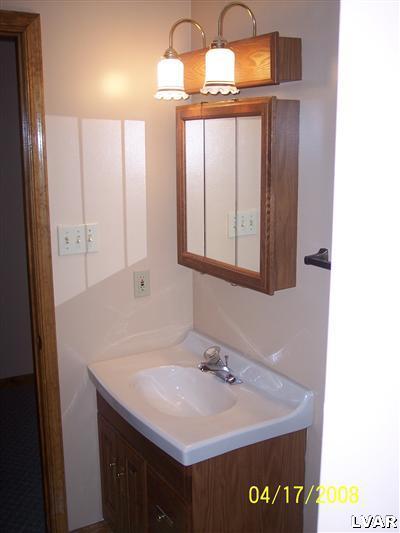 1017 Catasauqua Road Whitehall, PA 18052 - Photo 29 of 44 Gallery Image 29