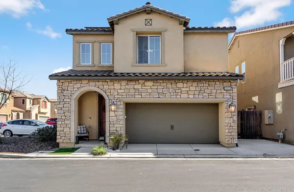 $390,000 | 2523 Legacy Drive, Clovis, CA 93612