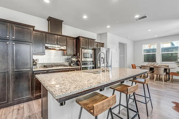 $390,000 | 2523 Legacy Drive, Clovis, CA 93612