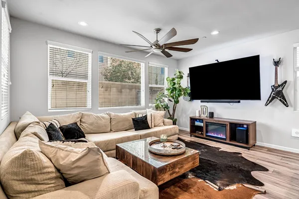 $390,000 | 2523 Legacy Drive, Clovis, CA 93612