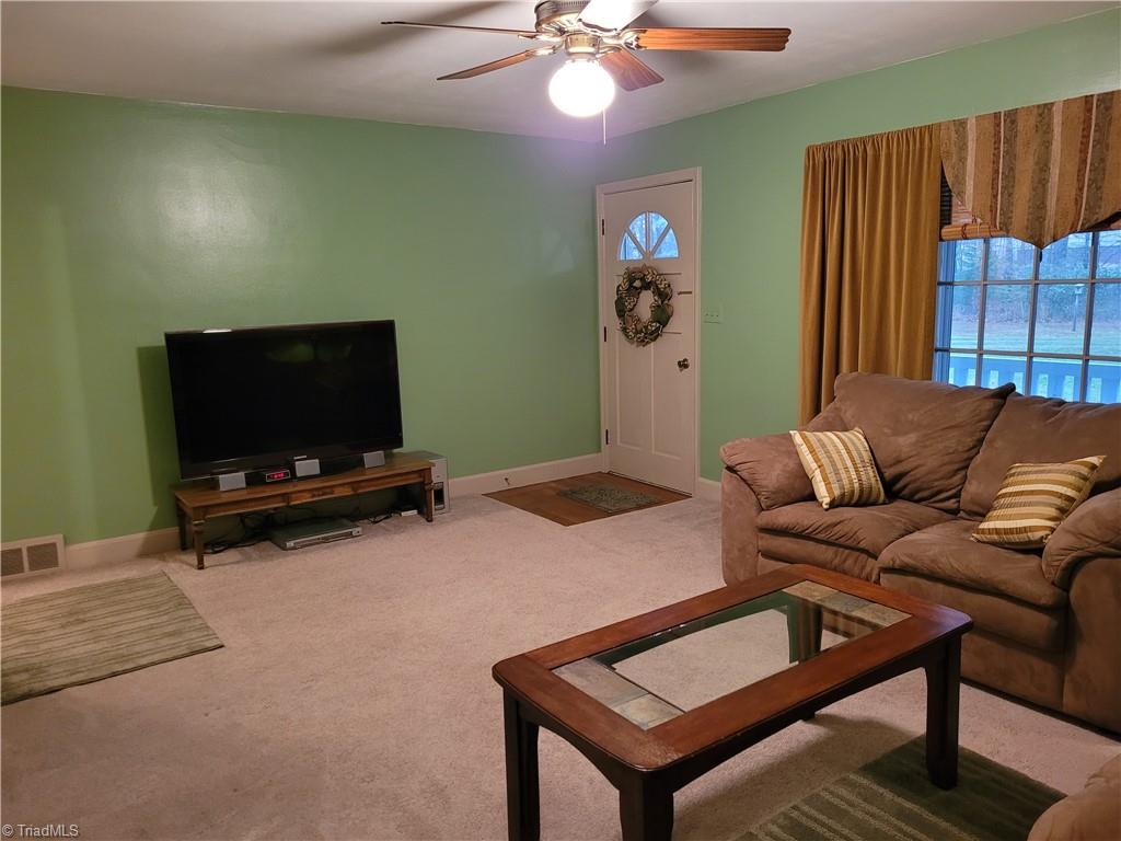 9124 Lasater Road Clemmons, NC 27012 - Photo 17 of 46