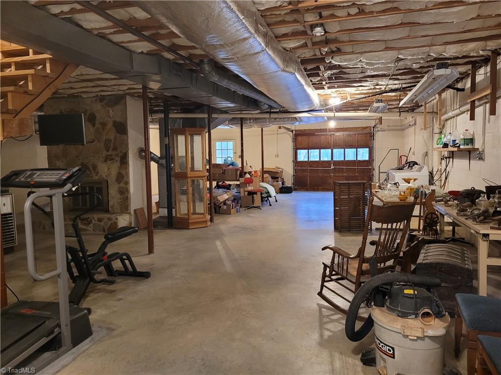 9124 Lasater Road Clemmons, NC 27012 - Photo 31 of 46