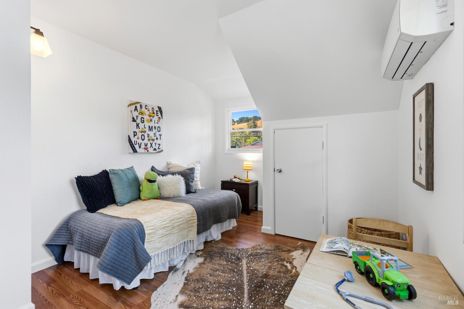 320 Foster Road Napa, CA 94558 - Photo 19 of 31 Gallery Image 19