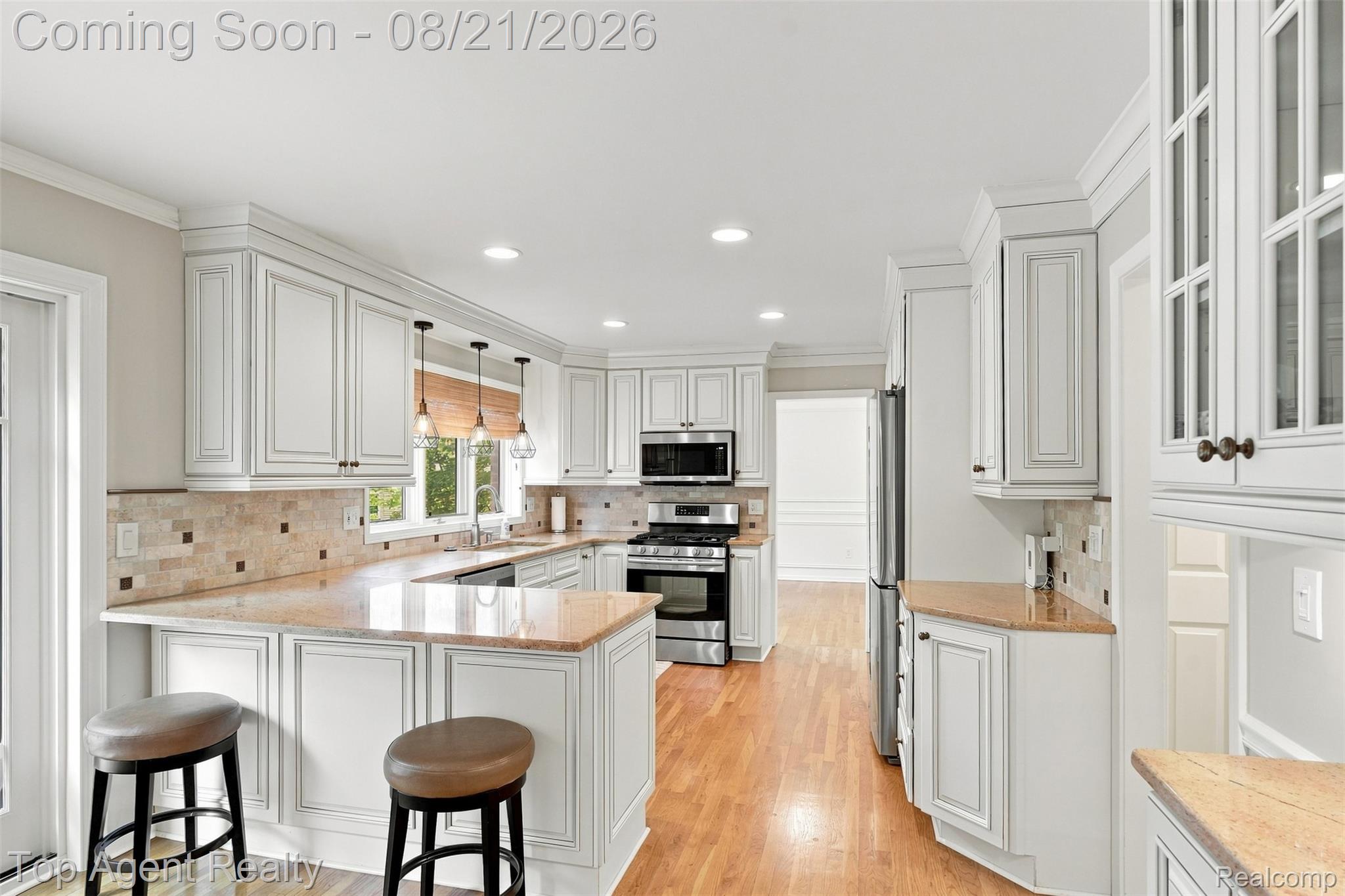 079-412 streamview ct, rochester hills, mi 48309.jpg
