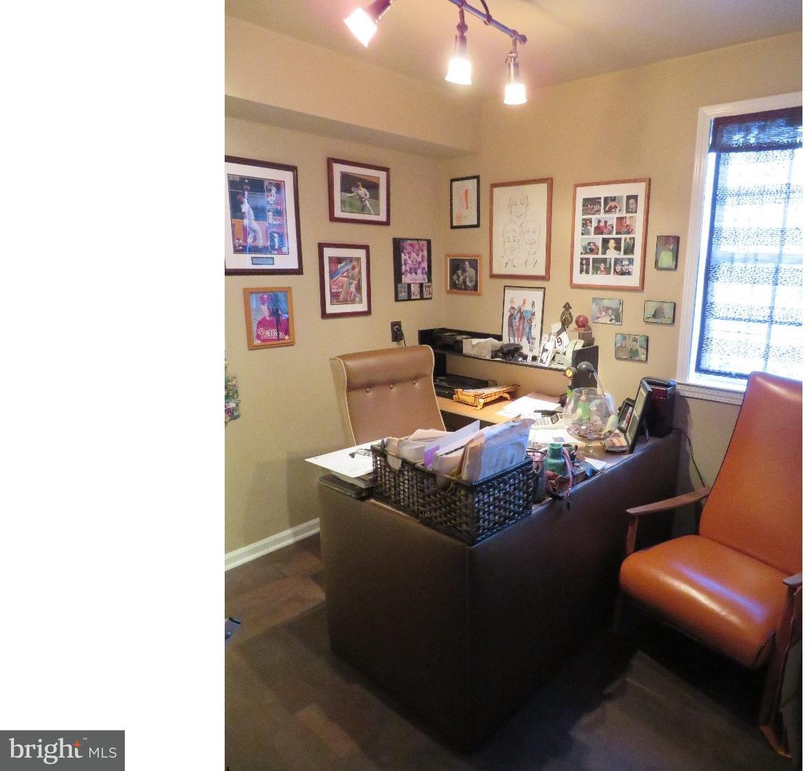 729 Cliff Road Bensalem, PA 19020 - Photo 22 of 25 Office / Study