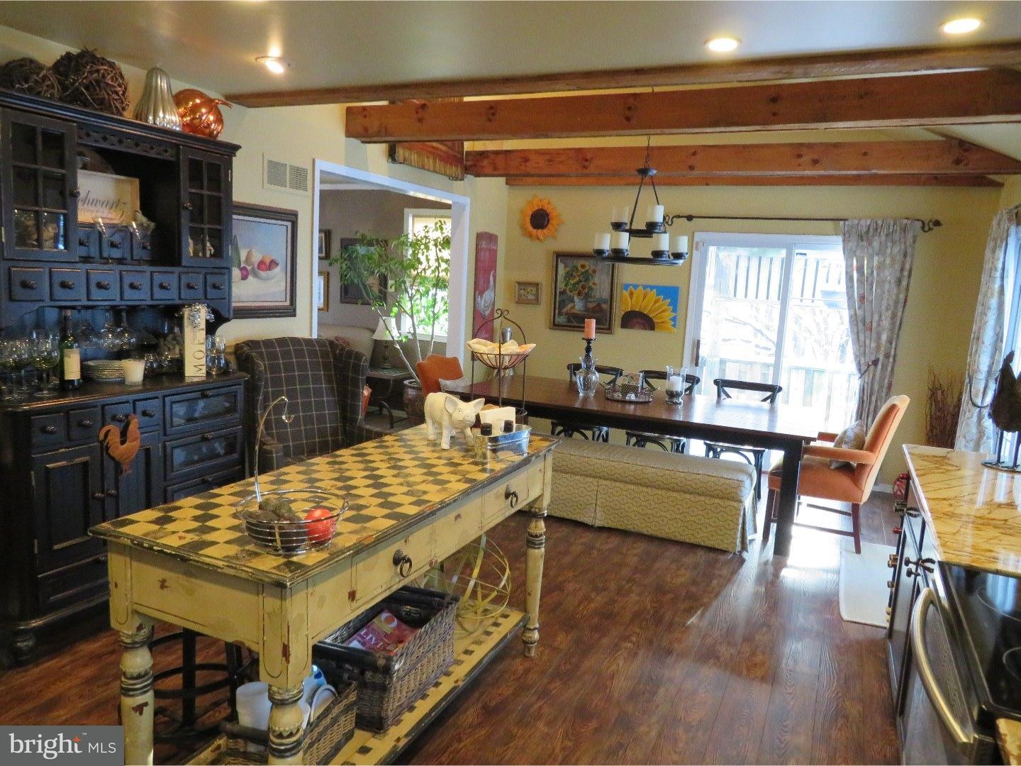 729 Cliff Road Bensalem, PA 19020 - Photo 4 of 25 Kitchen
