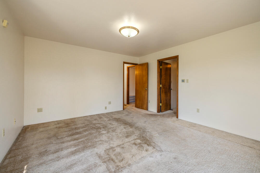 1620 Ridgecrest Drive Klamath Falls, OR 97601 - Photo 44 of 70 1620RidgecrestDr-66