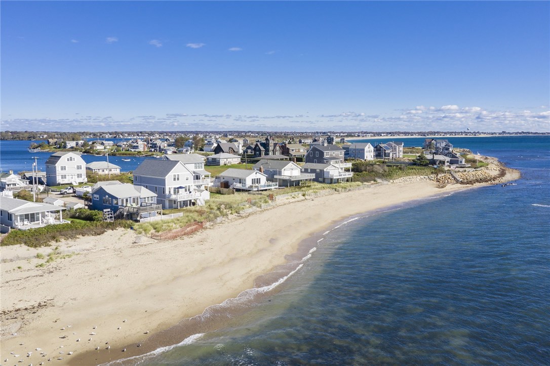 979 Matunuck Beach Road South Kingstown, RI 02879 - Photo 7 of 40 Gallery Image 7