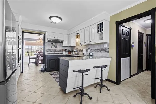 $299,000 | 306 East Woodlawn Ranch Road, Houma, LA 70363
