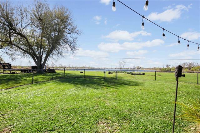 306 East Woodlawn Ranch Road Houma, LA 70363 - Photo 6 of 24