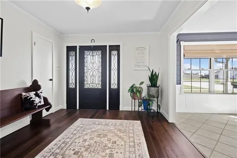 $299,000 | 306 East Woodlawn Ranch Road, Houma, LA 70363