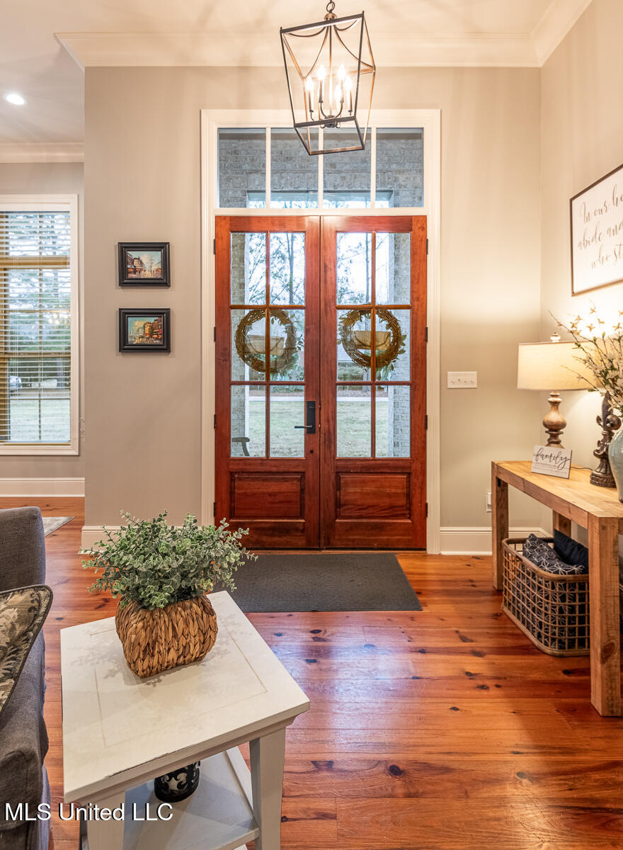 4 Windsor Oak Estates Road Natchez, MS 39120 - Photo 18 of 68 4WindsorOak_Interior_LoRes-40