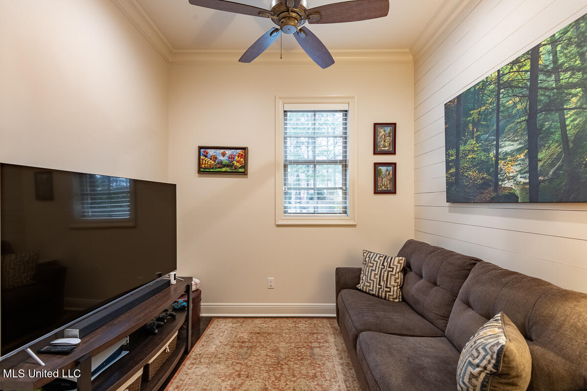 4 Windsor Oak Estates Road Natchez, MS 39120 - Photo 34 of 68 4WindsorOak_Interior_LoRes-21