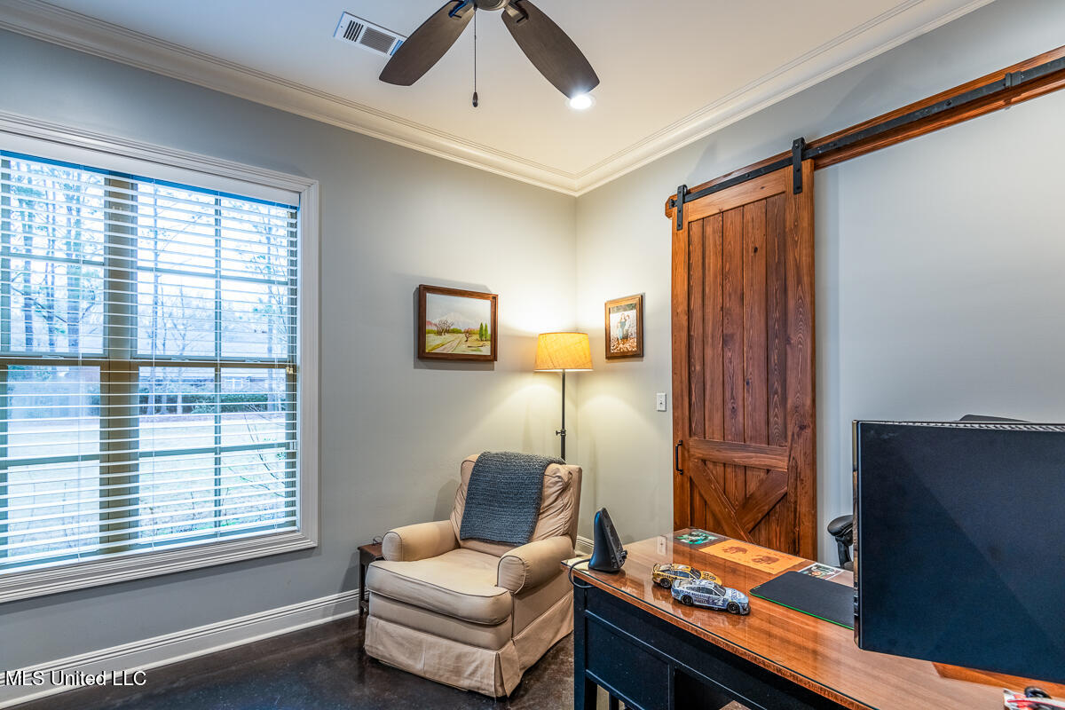 4 Windsor Oak Estates Road Natchez, MS 39120 - Photo 50 of 68 4WindsorOak_Interior_LoRes-56