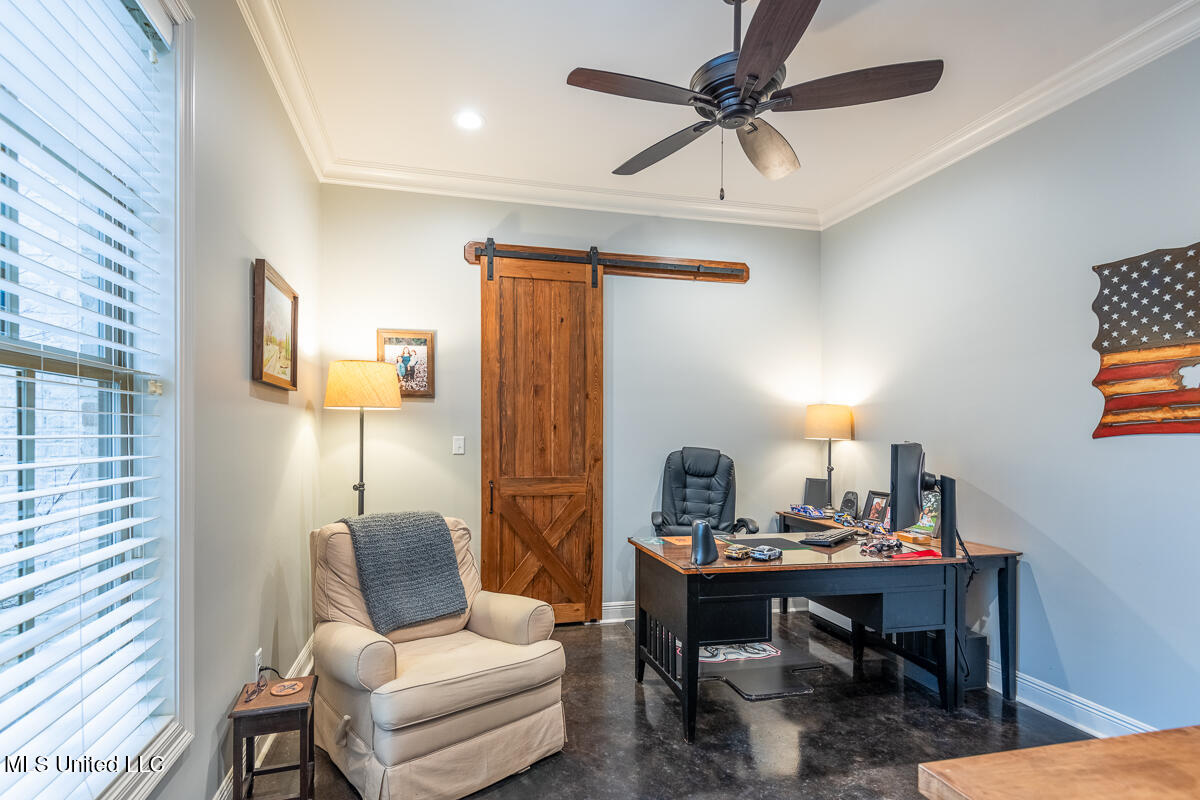 4 Windsor Oak Estates Road Natchez, MS 39120 - Photo 51 of 68 4WindsorOak_Interior_LoRes-55