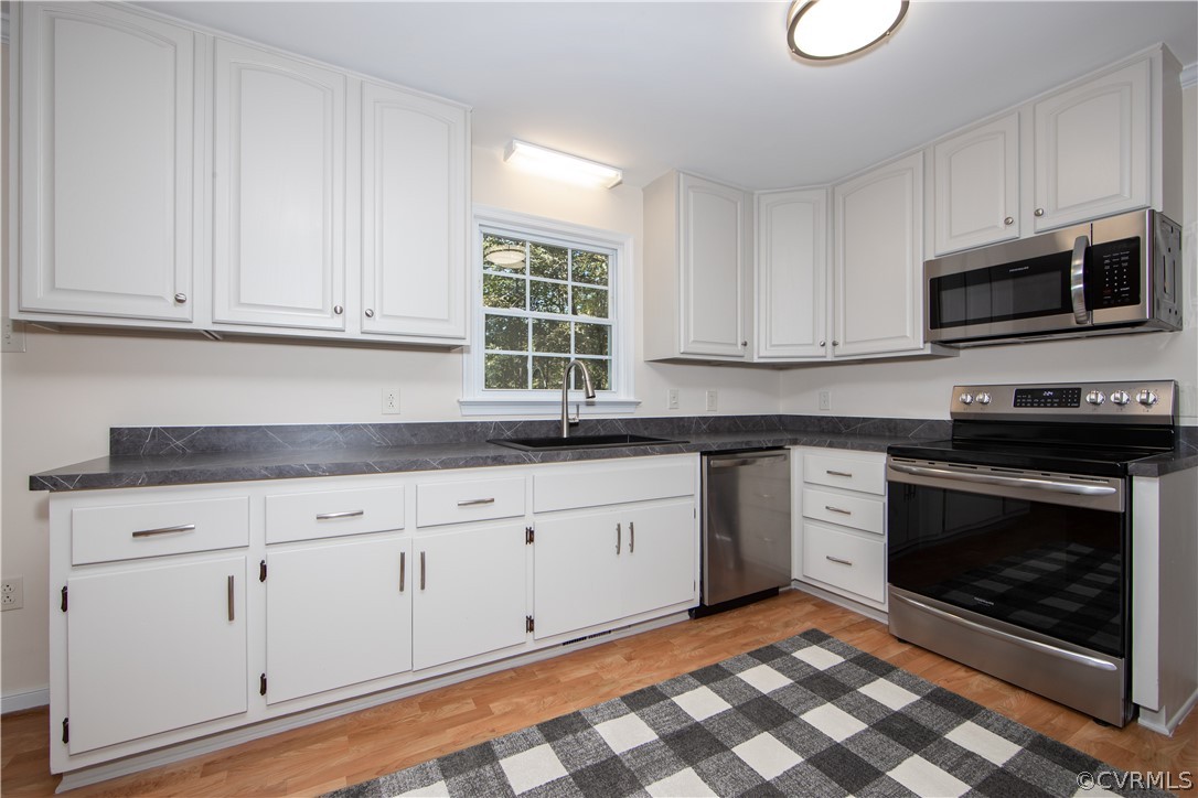 3087 Maidens Road Powhatan, VA 23139 - Photo 10 of 30 Gallery Image 10
