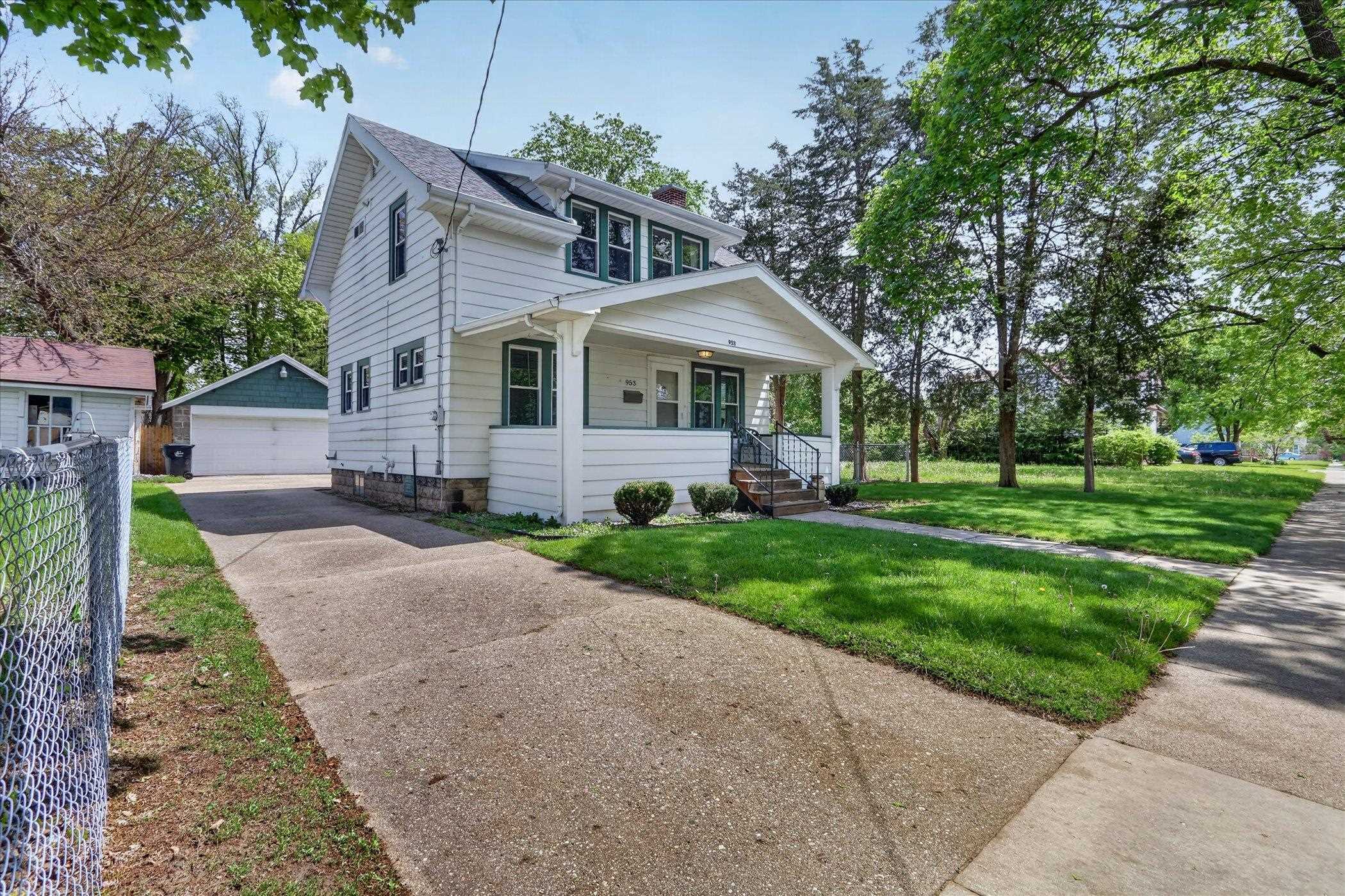 953 Oak Street Beloit, WI 53511 - Photo 37 of 40