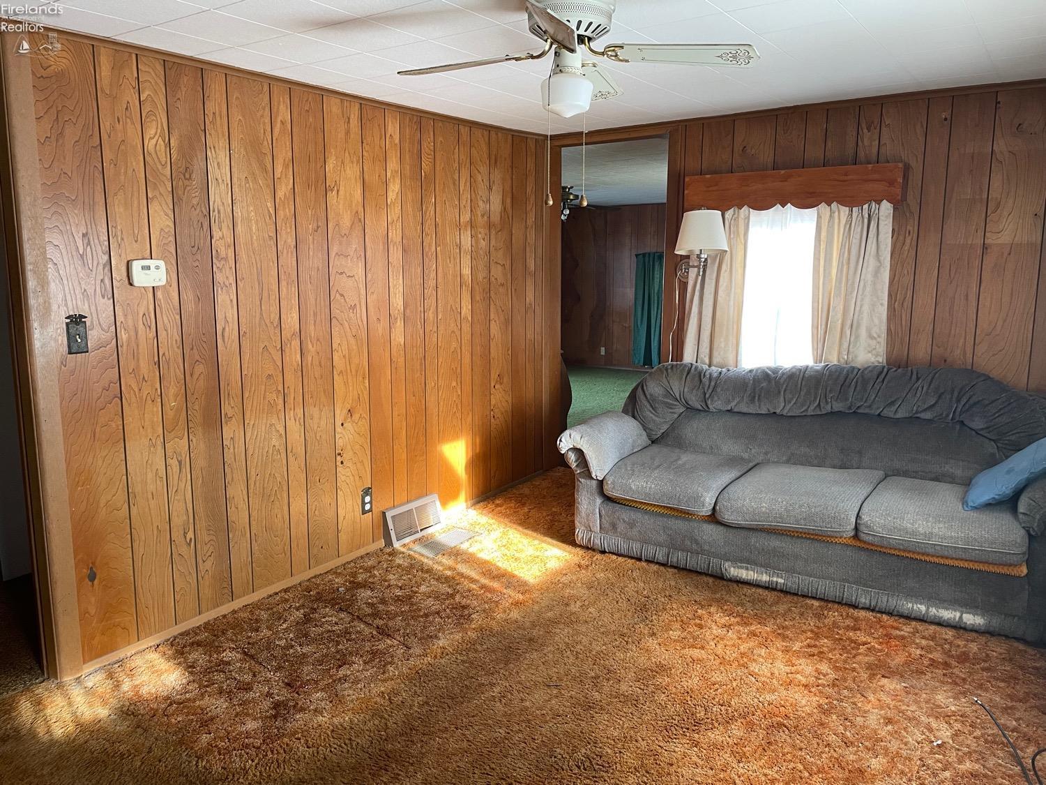 1840 Christy Road Fremont, OH 43420 - Photo 4 of 20 Gallery Image 4