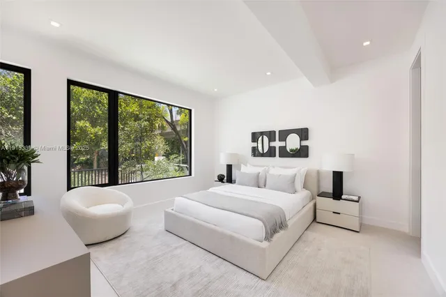 $2,200,000 | 98 Southwest 28th Road, Unit 1, Miami, FL 33129