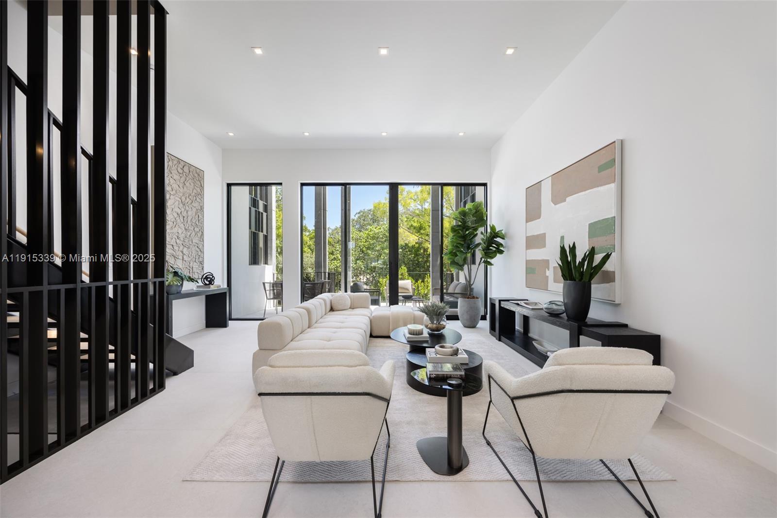 98 Southwest 28th Road, Unit 1 Miami, FL 33129 - Photo 10 of 33