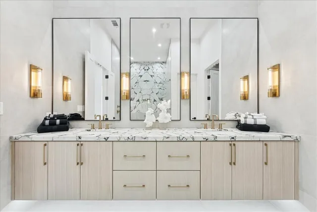 $2,399,000 | 7111 Coronado Avenue, Dallas, TX 75214