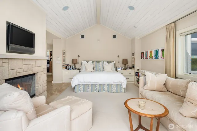 $18,000,000 | Undisclosed Address, Seattle, WA 98112