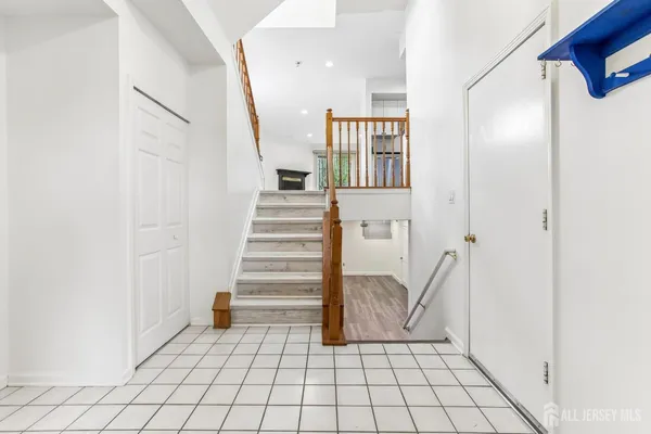 $3,600 | 1 Picaron Place, South Amboy, NJ 08879