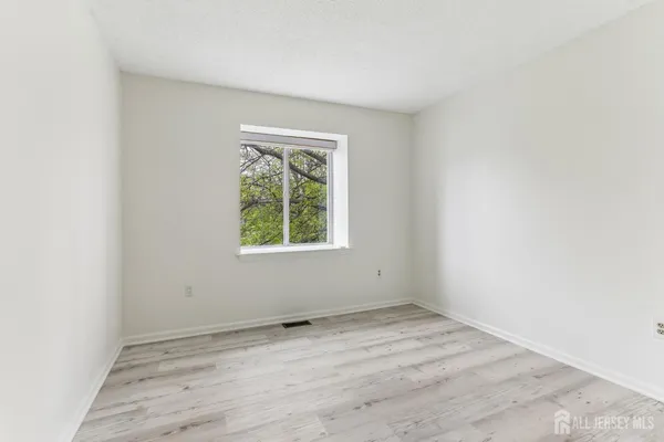 $3,600 | 1 Picaron Place, South Amboy, NJ 08879