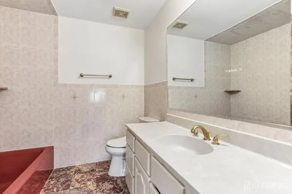 $3,600 | 1 Picaron Place, South Amboy, NJ 08879
