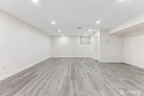 $3,600 | 1 Picaron Place, South Amboy, NJ 08879