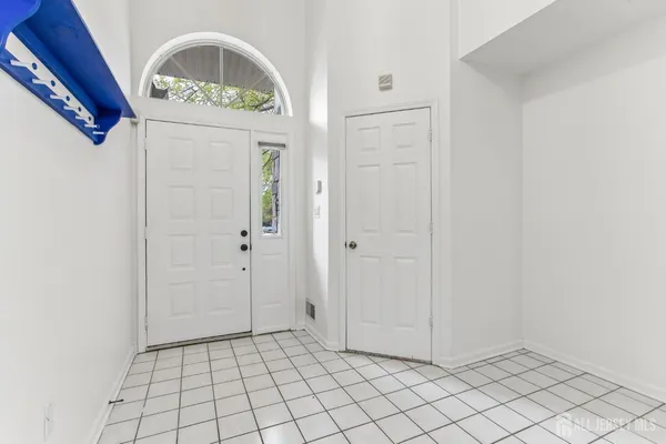 $3,600 | 1 Picaron Place, South Amboy, NJ 08879