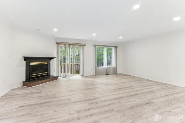 $3,600 | 1 Picaron Place, South Amboy, NJ 08879