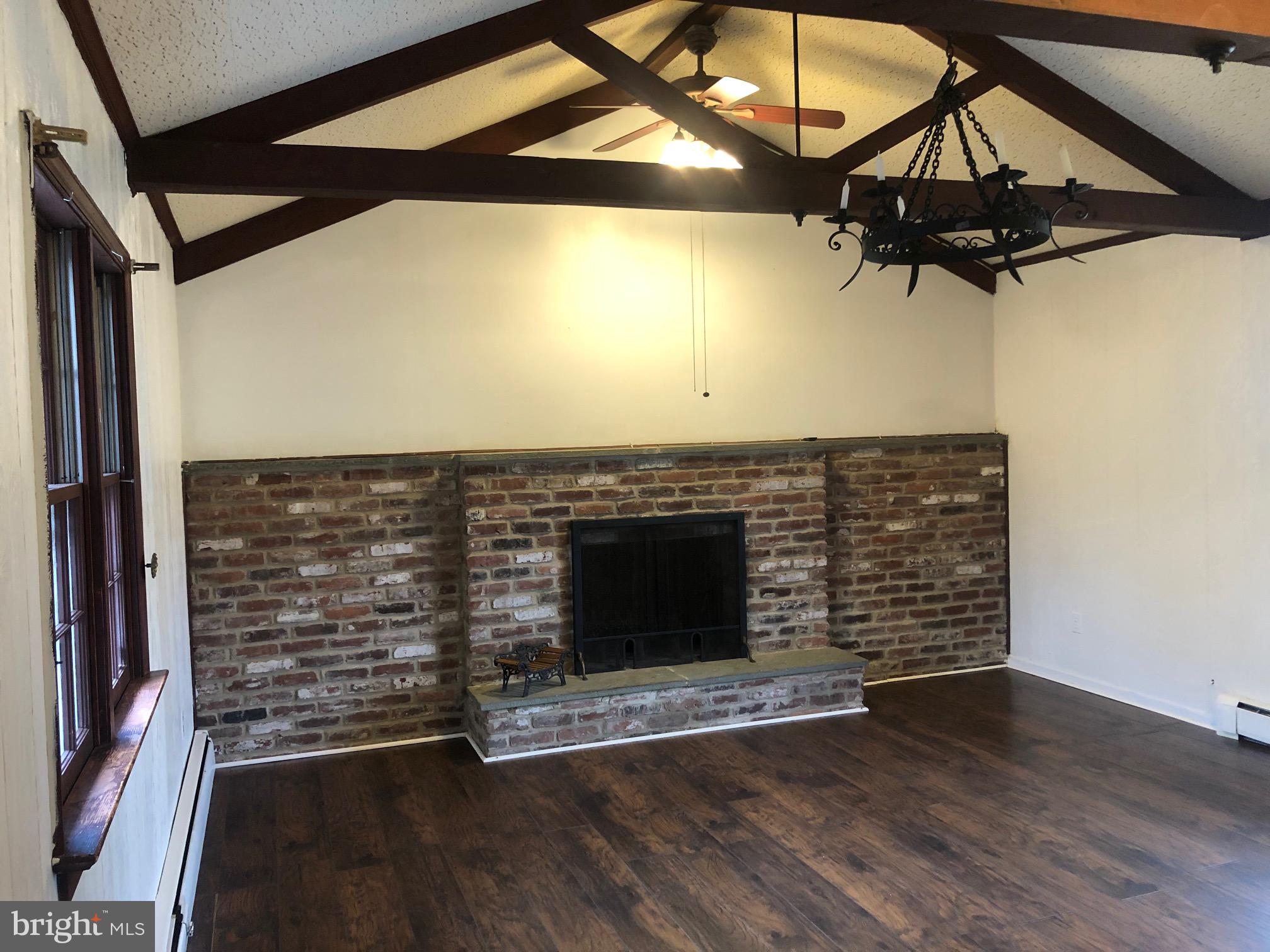 8507 Patton Road Glenside, PA 19038 - Photo 12 of 44 Family Room