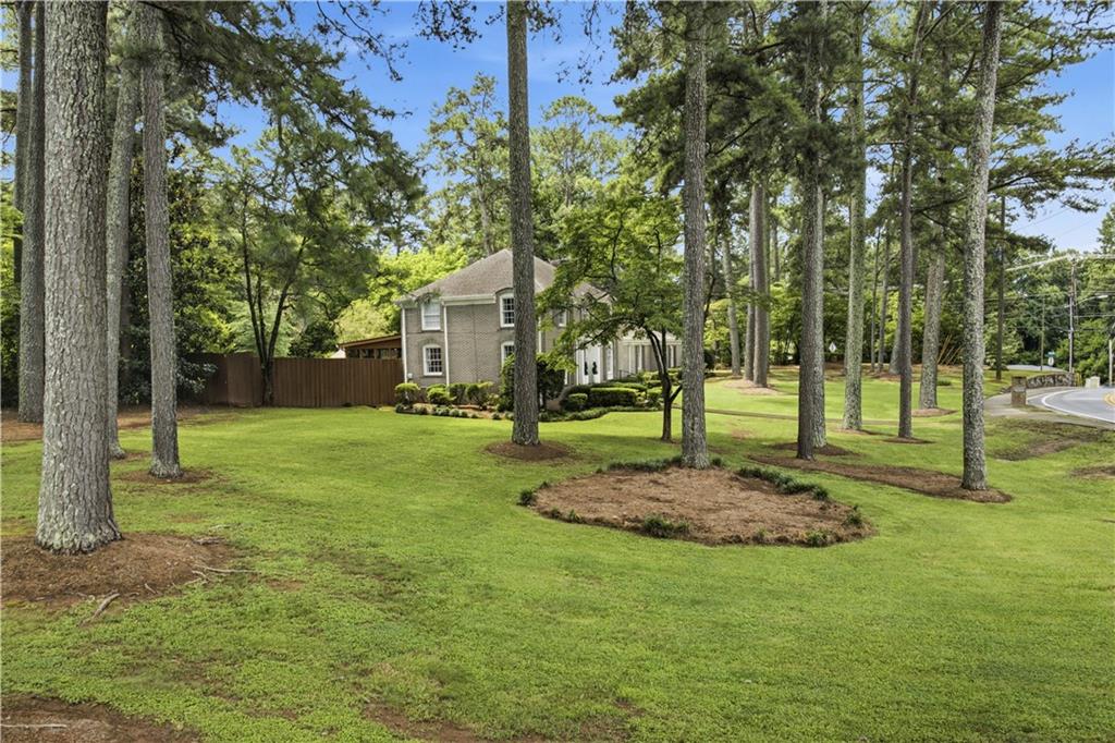 4155 Ridge Road Southeast Smyrna, GA 30080 - Photo 15 of 55