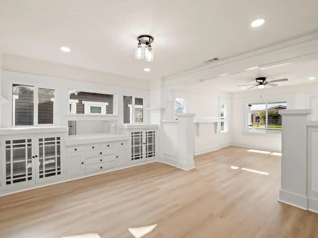 $290,000 | 954 North Safford Avenue, Fresno, CA 93728