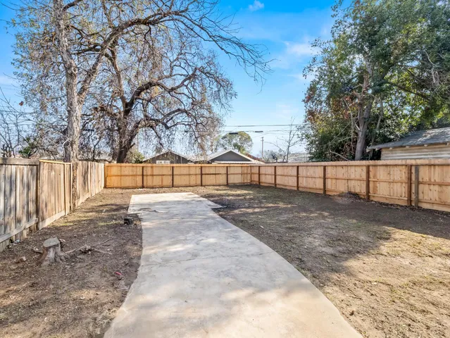 $290,000 | 954 North Safford Avenue, Fresno, CA 93728