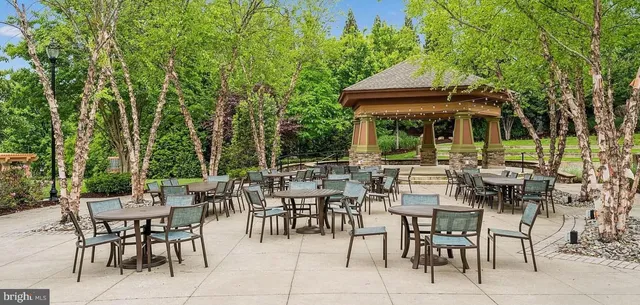 $409,900 | 112 Long Point Drive, Fredericksburg, VA 22406