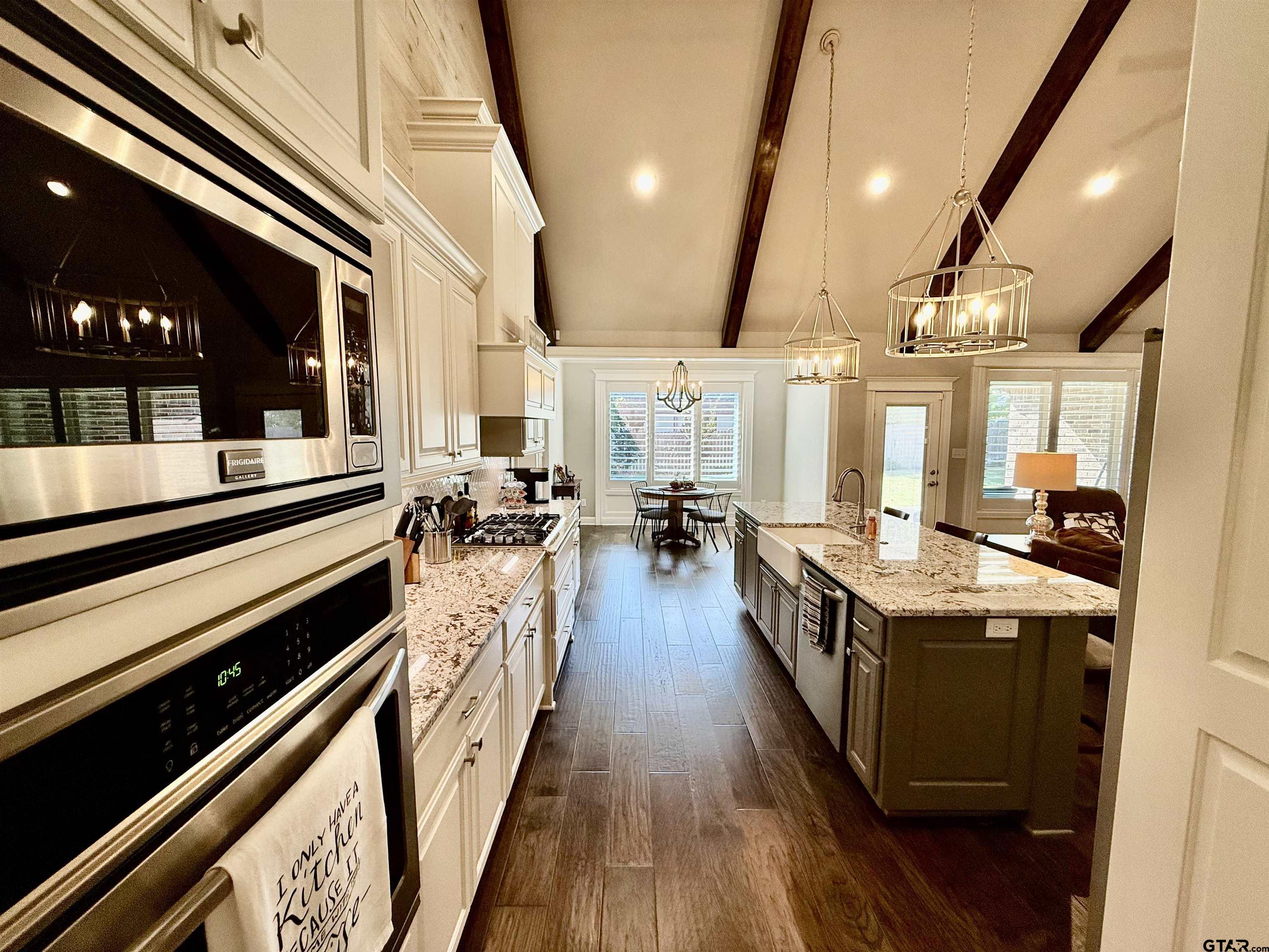 2248 Pinnacle Circle Tyler, TX 75703 - Photo 6 of 47