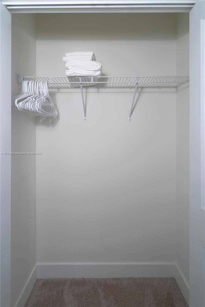 4552 Northwest 83rd Path Doral, FL 33166 - Photo 20 of 23