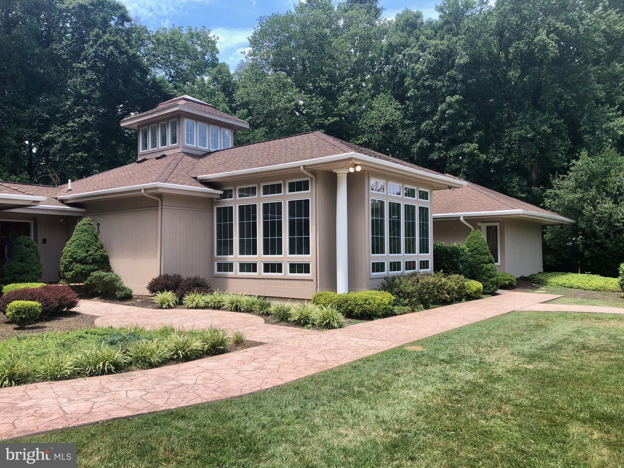 11910 Farside Road Ellicott City, MD 21042 - Photo 2 of 97 Gallery Image 2