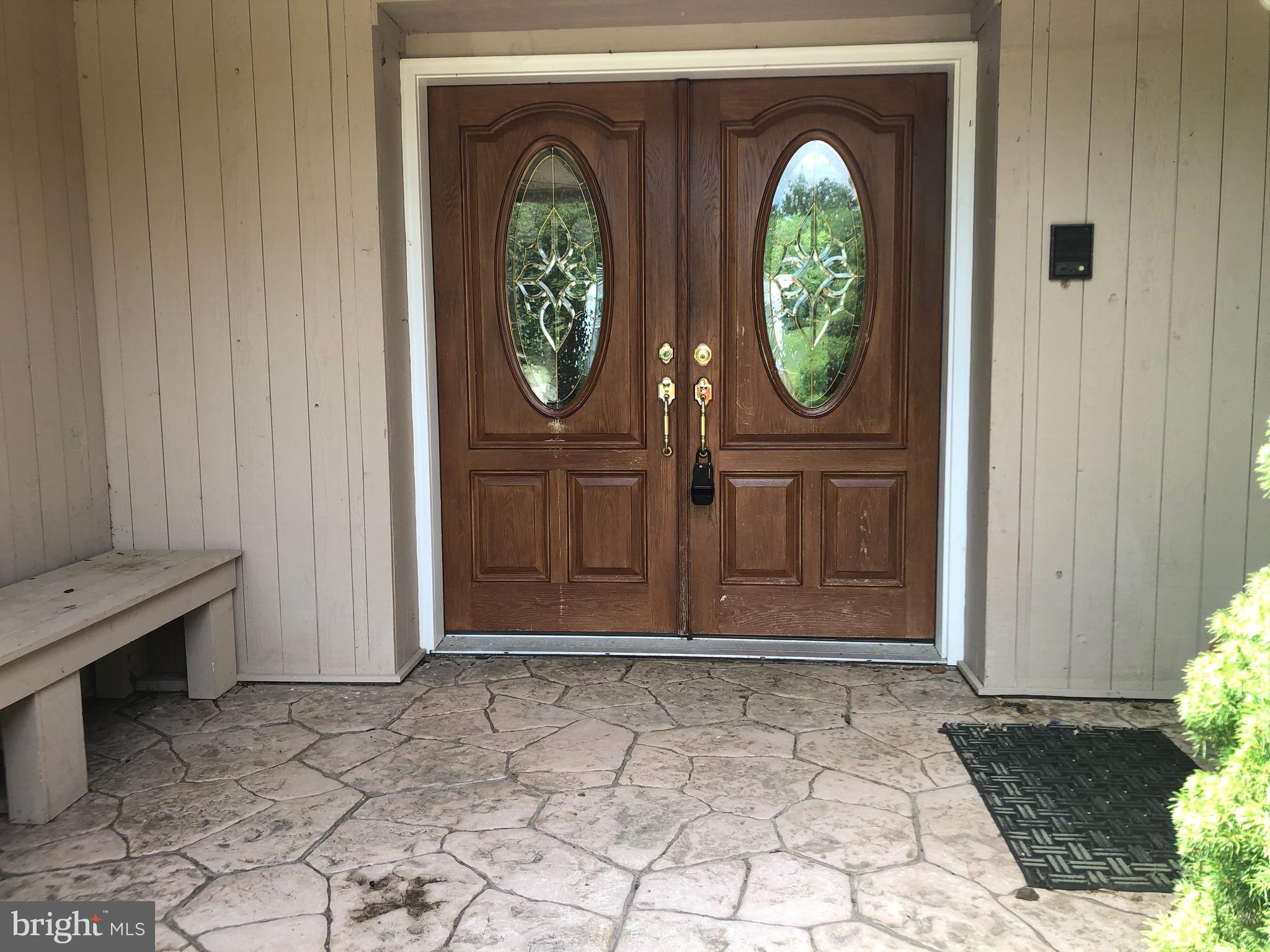 11910 Farside Road Ellicott City, MD 21042 - Photo 6 of 97 Gallery Image 6