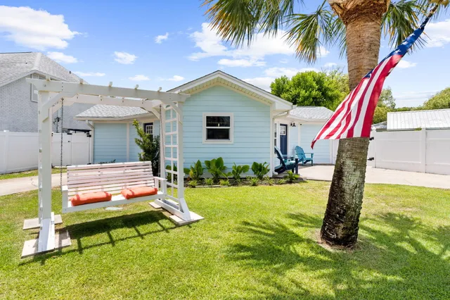 $549,000 | 403 Anemone Street, Panama City Beach, FL 32413